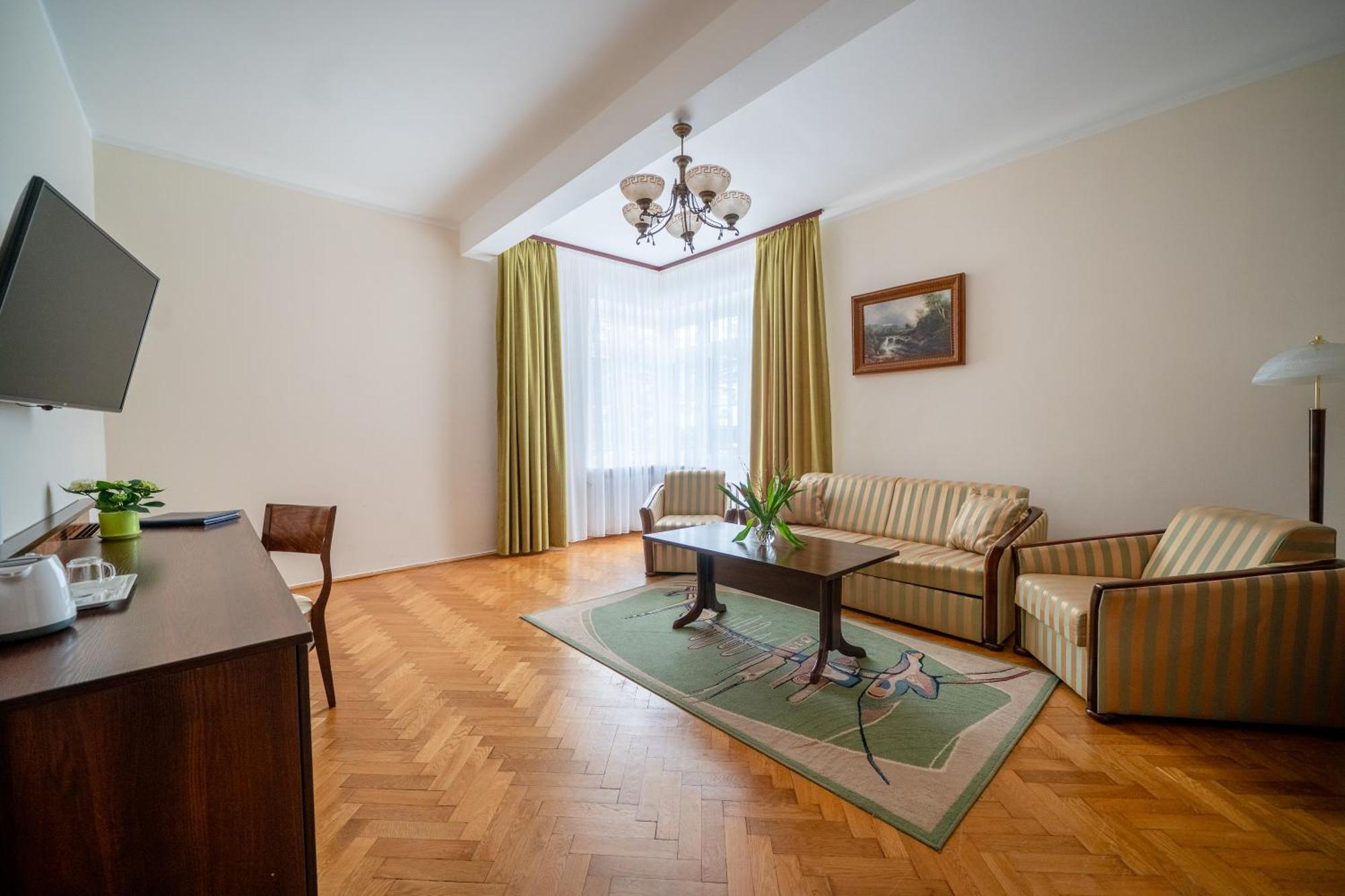 Bed & Breakfast Telimena 3*